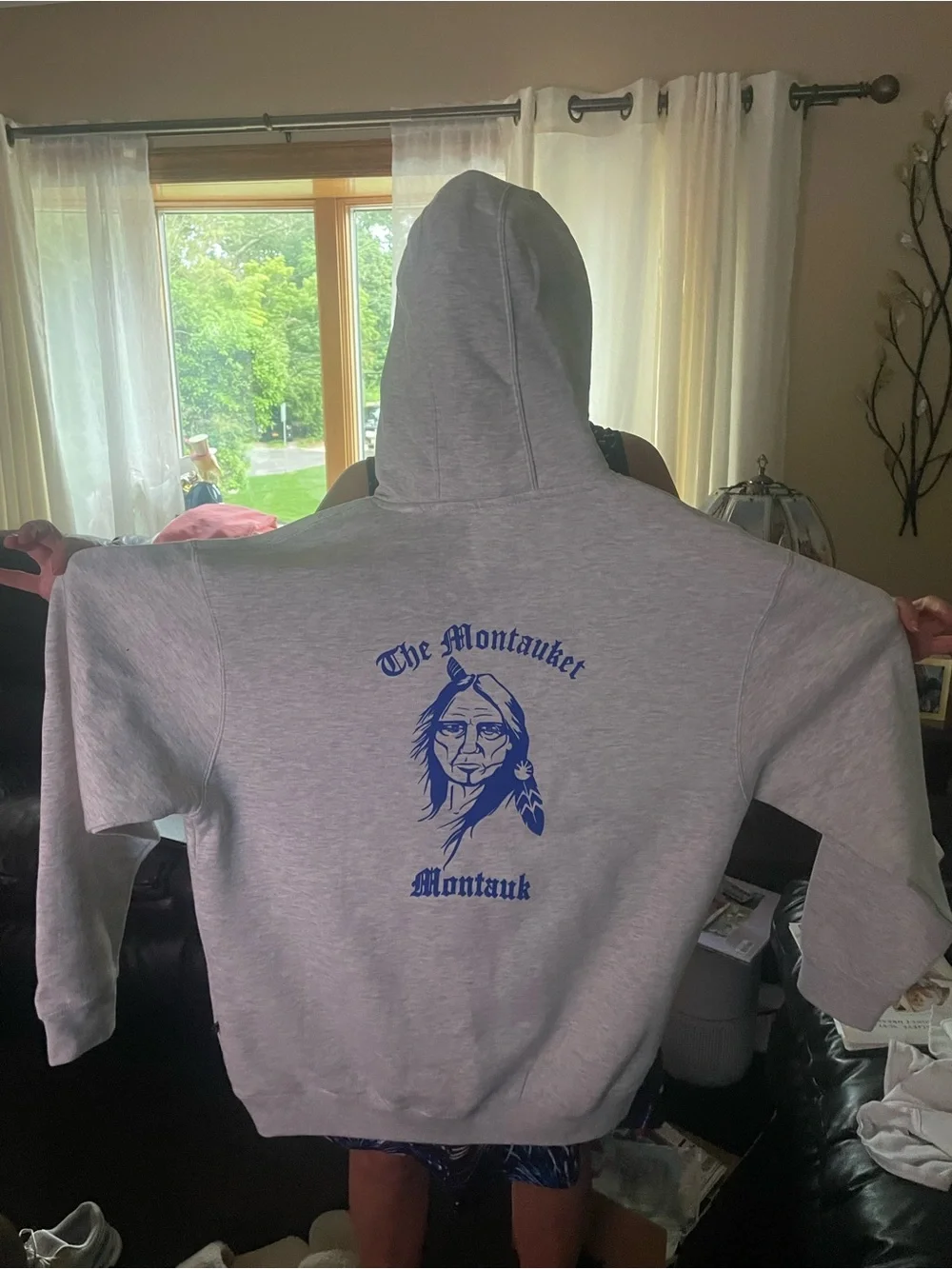Light Gray Pullover Hoodie Montauket Montauk Sz Large